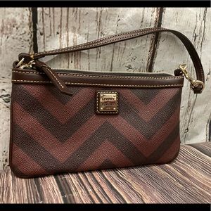DOONEY & BOURKE Brown leather wristlet clutch card case red interior